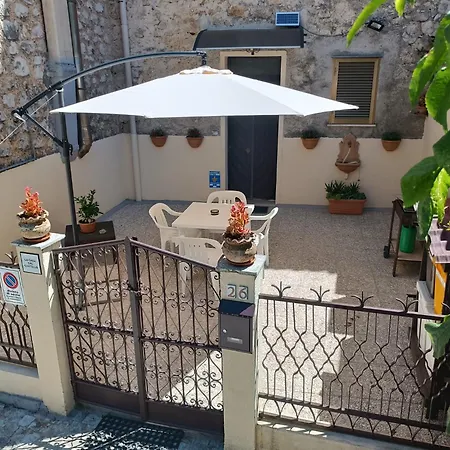 La Casa Del Castello Alvito